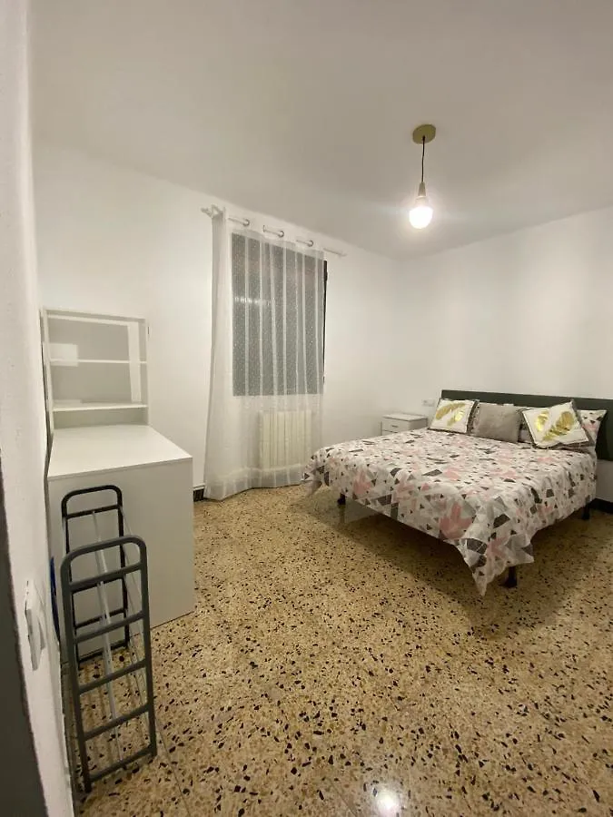 Contacts de Apartamento Turistico Jaume Centro